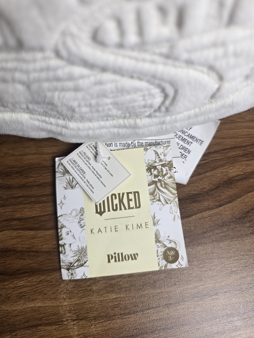 Wicked For Good Katie Kime Round Pillow Embroidered Glinda Castle in Ivory - Picture 8 of 8